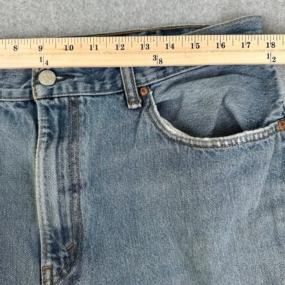 Levis 550 Mens Jeans Size 38x29 Relaxed‎ Fit Light Wash Denim Distressed Faded